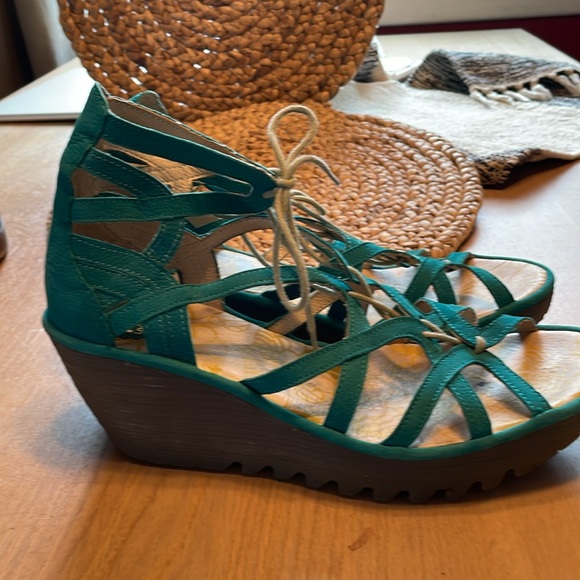 Fly London Gladiator Yuke Wedge turquoise - Picture 2 of 3